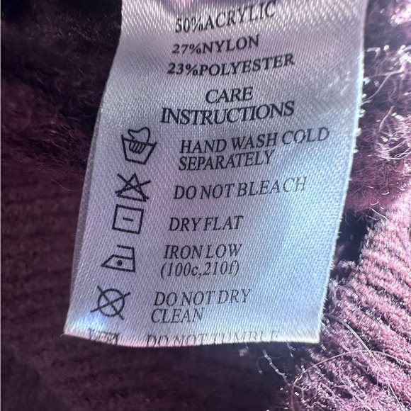 Motel Brown V-Neck Cropped Womens Sweater Relaxed Fit Long Sleeves - Picture 8 of 8